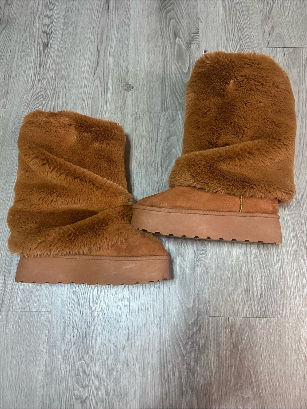 Rouge! Brown Faux-Fur Platform Winter Boots